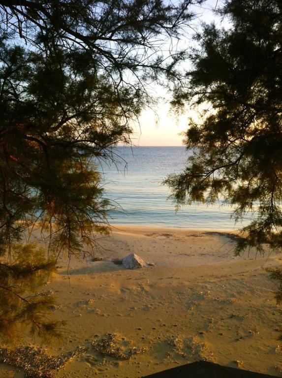 Sunset Hotel Lefkos  Buitenkant foto